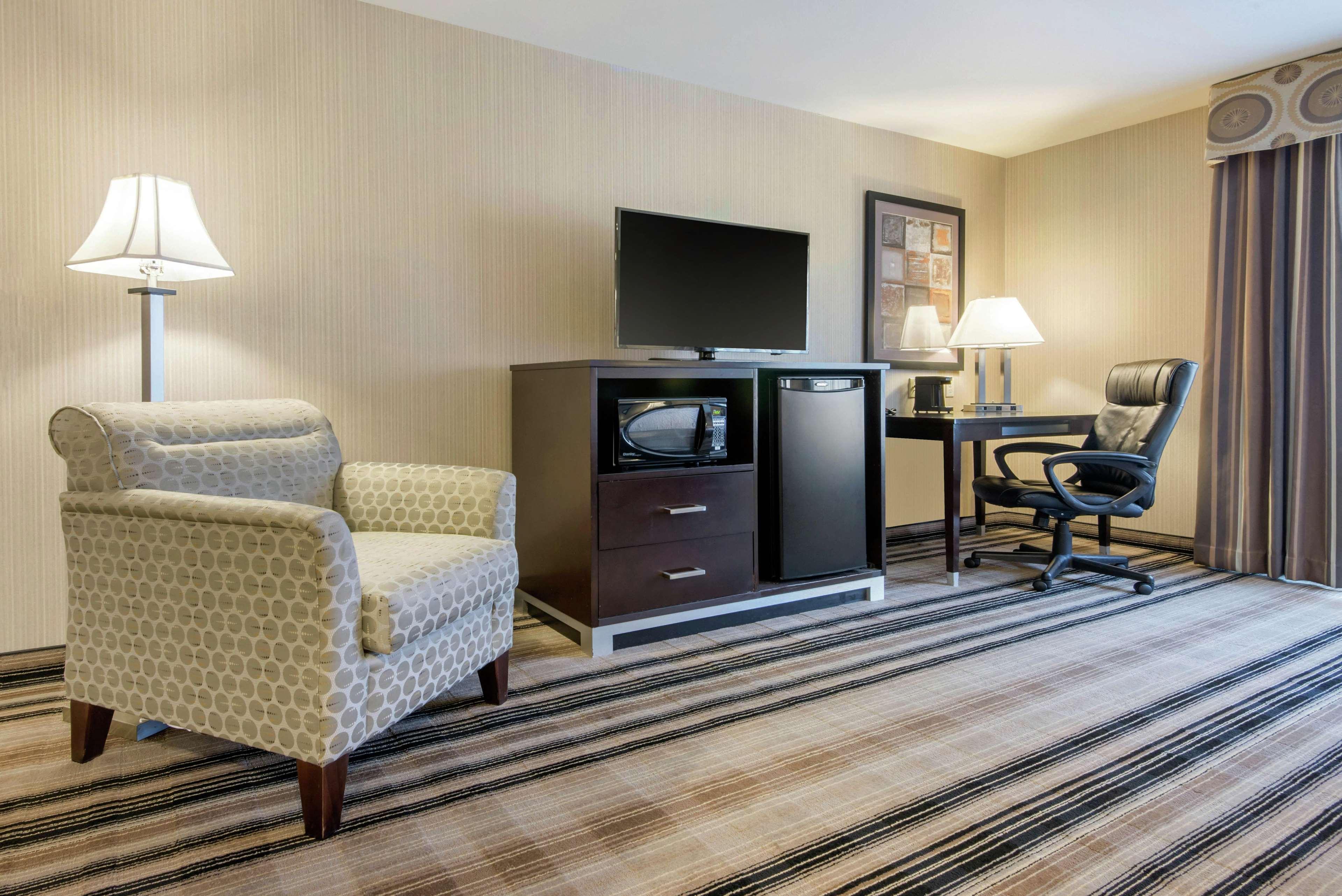 Hampton Inn Meadville Exterior foto